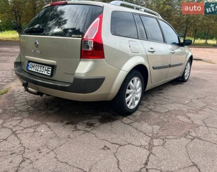 Серый Рено Меган, объемом двигателя 2 л и пробегом 285 тыс. км за 4700 $, фото 1 на Automoto.ua