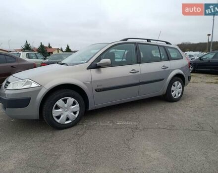 Серый Рено Меган, объемом двигателя 1.6 л и пробегом 215 тыс. км за 5700 $, фото 1 на Automoto.ua