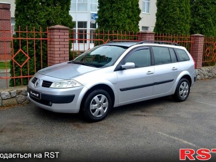 Рено Меган 2006 в Новомиргороде на Automoto.ua Серый Рено Меган, объемом двигателя 16 л и пробегом 220 тыс. км за 5399 $, фото 1 на Automoto.ua