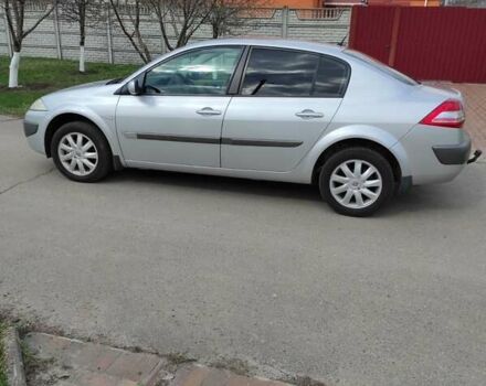 Сірий Рено Меган, об'ємом двигуна 1.6 л та пробігом 260 тис. км за 5300 $, фото 1 на Automoto.ua