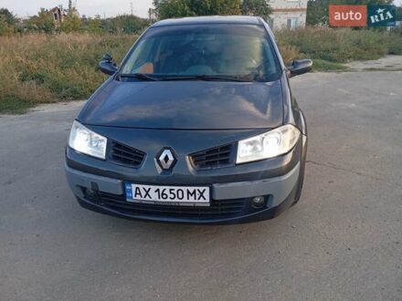 Сірий Рено Меган, об'ємом двигуна 1.6 л та пробігом 220 тис. км за 4700 $, фото 1 на Automoto.ua