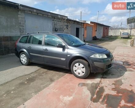 Сірий Рено Меган, об'ємом двигуна 1.6 л та пробігом 280 тис. км за 4900 $, фото 1 на Automoto.ua