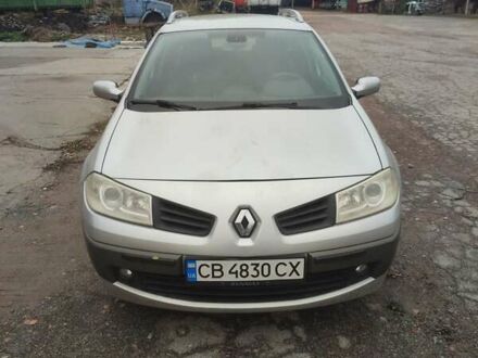 Рено Меган 2006 в Чернигове на Automoto.ua Серый Рено Меган, объемом двигателя 1.6 л и пробегом 298 тыс. км за 4500 $, фото 1 на Automoto.ua