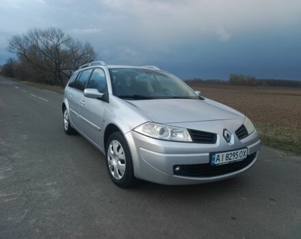 Серый Рено Меган, объемом двигателя 1.6 л и пробегом 205 тыс. км за 5300 $, фото 1 на Automoto.ua
