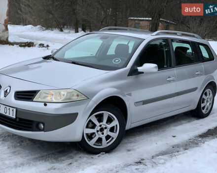 Сірий Рено Меган, об'ємом двигуна 1.6 л та пробігом 263 тис. км за 5300 $, фото 1 на Automoto.ua