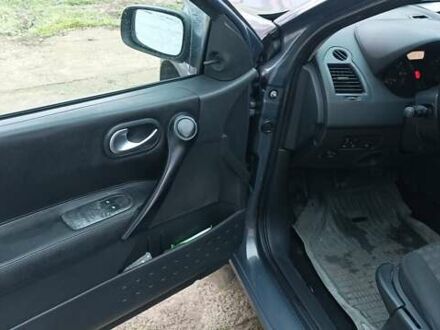 Сірий Рено Меган, об'ємом двигуна 1.4 л та пробігом 288 тис. км за 4000 $, фото 1 на Automoto.ua