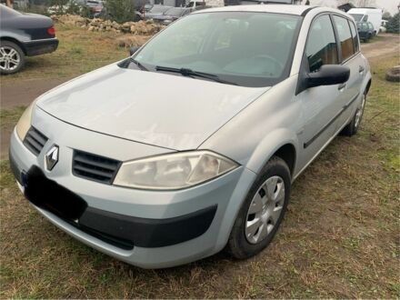 Серый Рено Меган, объемом двигателя 1.5 л и пробегом 370 тыс. км за 1700 $, фото 1 на Automoto.ua