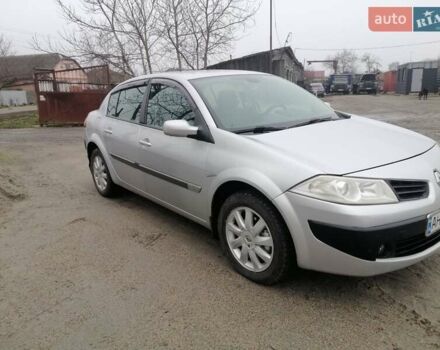 Серый Рено Меган, объемом двигателя 1.6 л и пробегом 235 тыс. км за 3700 $, фото 1 на Automoto.ua