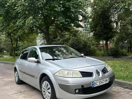 Сірий Рено Меган, об'ємом двигуна 1.6 л та пробігом 328 тис. км за 3645 $, фото 1 на Automoto.ua