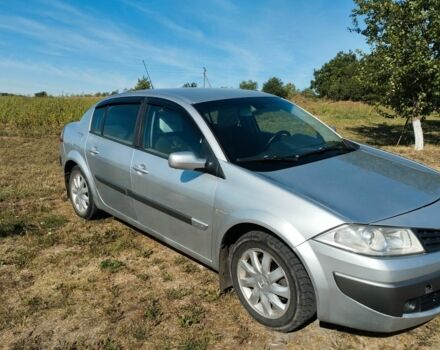 Сірий Рено Меган, об'ємом двигуна 1.6 л та пробігом 225 тис. км за 3995 $, фото 1 на Automoto.ua
