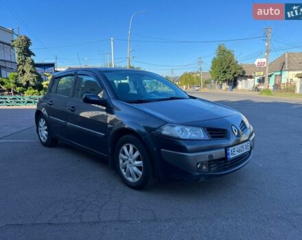 Сірий Рено Меган, об'ємом двигуна 1.6 л та пробігом 293 тис. км за 2550 $, фото 1 на Automoto.ua