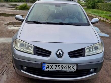 Сірий Рено Меган, об'ємом двигуна 1.6 л та пробігом 224 тис. км за 4700 $, фото 1 на Automoto.ua