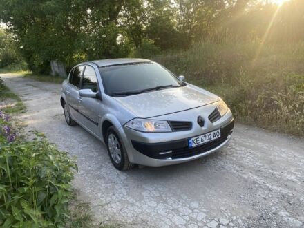 Серый Рено Меган, объемом двигателя 1.4 л и пробегом 309 тыс. км за 4200 $, фото 1 на Automoto.ua