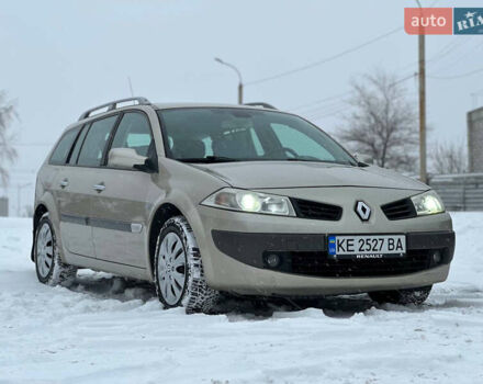 Серый Рено Меган, объемом двигателя 2 л и пробегом 230 тыс. км за 5400 $, фото 1 на Automoto.ua