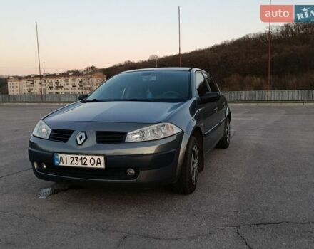 Сірий Рено Меган, об'ємом двигуна 1.6 л та пробігом 270 тис. км за 4100 $, фото 1 на Automoto.ua