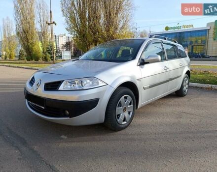 Серый Рено Меган, объемом двигателя 1.6 л и пробегом 210 тыс. км за 4650 $, фото 1 на Automoto.ua
