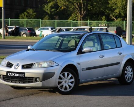 Сірий Рено Меган, об'ємом двигуна 1.6 л та пробігом 238 тис. км за 5600 $, фото 1 на Automoto.ua