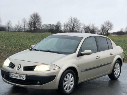 Серый Рено Меган, объемом двигателя 1.6 л и пробегом 265 тыс. км за 3600 $, фото 1 на Automoto.ua