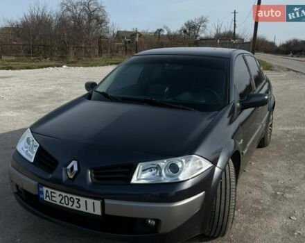 Серый Рено Меган, объемом двигателя 1.6 л и пробегом 219 тыс. км за 4800 $, фото 1 на Automoto.ua