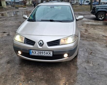 Серый Рено Меган, объемом двигателя 1.6 л и пробегом 271 тыс. км за 4200 $, фото 1 на Automoto.ua