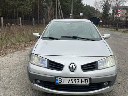 Серый Рено Меган, объемом двигателя 1.6 л и пробегом 217 тыс. км за 4100 $, фото 1 на Automoto.ua