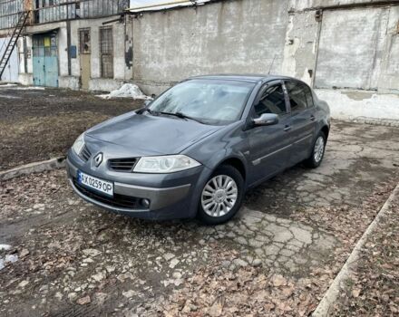 Серый Рено Меган, объемом двигателя 1.6 л и пробегом 235 тыс. км за 4200 $, фото 1 на Automoto.ua