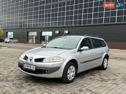 Рено Меган 2006 в Луцке на Automoto.ua Серый Рено Меган, объемом двигателя 1.59 л и пробегом 240 тыс. км за 4300 $, фото 1 на Automoto.ua