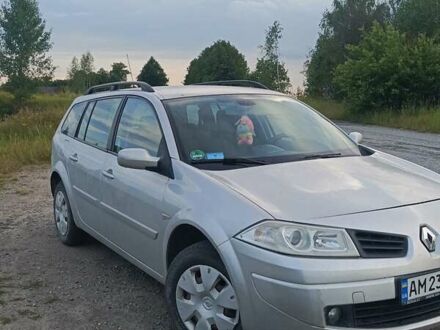 Сірий Рено Меган, об'ємом двигуна 1.6 л та пробігом 250 тис. км за 4000 $, фото 1 на Automoto.ua