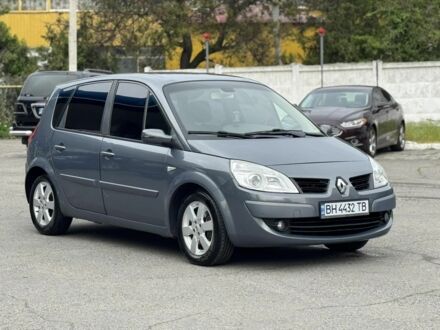 Серый Рено Меган, объемом двигателя 2 л и пробегом 237 тыс. км за 4500 $, фото 1 на Automoto.ua
