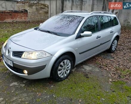 Сірий Рено Меган, об'ємом двигуна 1.6 л та пробігом 215 тис. км за 5950 $, фото 1 на Automoto.ua