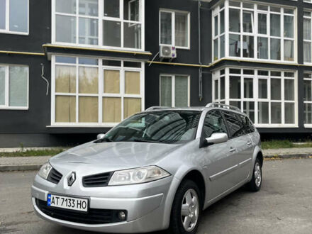 Рено Меган 2007 в Чернигове на Automoto.ua Серый Рено Меган, объемом двигателя 1.9 л и пробегом 230 тыс. км за 5200 $, фото 1 на Automoto.ua