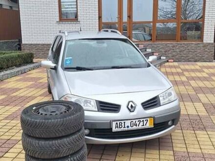 Серый Рено Меган, объемом двигателя 1.6 л и пробегом 74 тыс. км за 6800 $, фото 1 на Automoto.ua