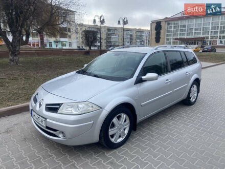 Рено Меган 2007 у Житомирі на Automoto.ua Сірий Рено Меган, об'ємом двигуна 1.6 л та пробігом 186 тис. км за 5250 $, фото 1 на Automoto.ua
