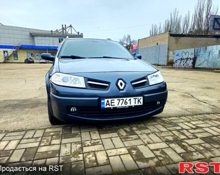 Серый Рено Меган, объемом двигателя 2 л и пробегом 211 тыс. км за 5500 $, фото 1 на Automoto.ua