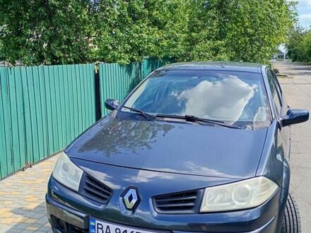 Рено Меган 2007 в Новоархангельске на Automoto.ua Серый Рено Меган, объемом двигателя 1.39 л и пробегом 291 тыс. км за 4800 $, фото 1 на Automoto.ua