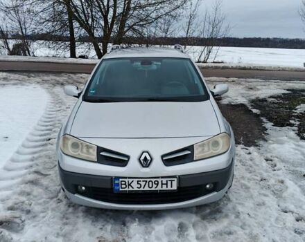 Серый Рено Меган, объемом двигателя 1.46 л и пробегом 269 тыс. км за 5200 $, фото 1 на Automoto.ua