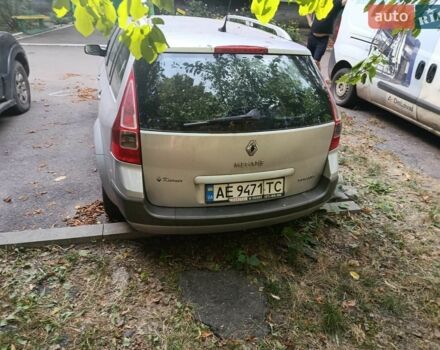 Сірий Рено Меган, об'ємом двигуна 1.6 л та пробігом 257 тис. км за 3800 $, фото 1 на Automoto.ua