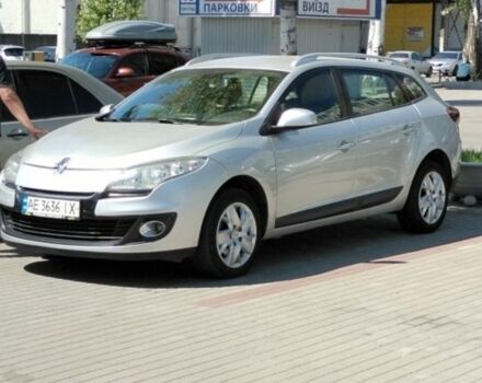 Рено Меган 2007 у Дніпро (Дніпропетровську) на Automoto.ua Сірий Рено Меган, об'ємом двигуна 1.5 л та пробігом 160 тис. км за 9000 $, фото 1 на Automoto.ua