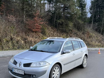 Серый Рено Меган, объемом двигателя 1.87 л и пробегом 375 тыс. км за 3100 $, фото 1 на Automoto.ua