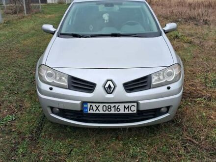 Серый Рено Меган, объемом двигателя 1.6 л и пробегом 287 тыс. км за 5200 $, фото 1 на Automoto.ua