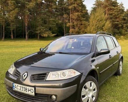 Серый Рено Меган, объемом двигателя 1.6 л и пробегом 241 тыс. км за 5500 $, фото 1 на Automoto.ua