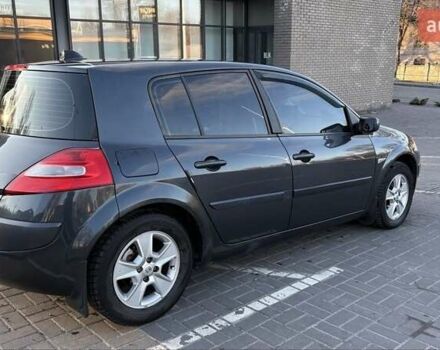 Серый Рено Меган, объемом двигателя 1.6 л и пробегом 234 тыс. км за 5200 $, фото 1 на Automoto.ua