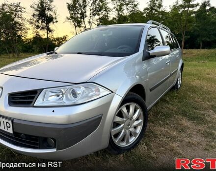 Сірий Рено Меган, об'ємом двигуна 1.6 л та пробігом 0 тис. км за 4800 $, фото 1 на Automoto.ua