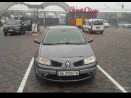 Серый Рено Меган, объемом двигателя 1.6 л и пробегом 337 тыс. км за 4900 $, фото 1 на Automoto.ua