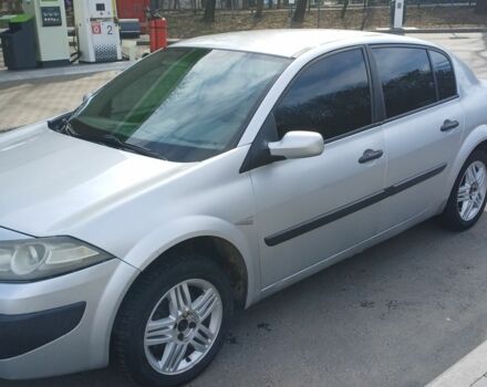 Серый Рено Меган, объемом двигателя 1.5 л и пробегом 393 тыс. км за 4500 $, фото 1 на Automoto.ua