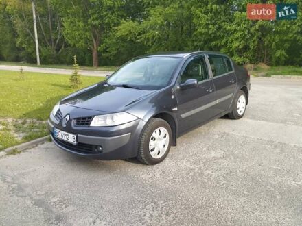 Рено Меган 2007 у Львові на Automoto.ua Сірий Рено Меган, об'ємом двигуна 1.6 л та пробігом 215 тис. км за 3950 $, фото 1 на Automoto.ua