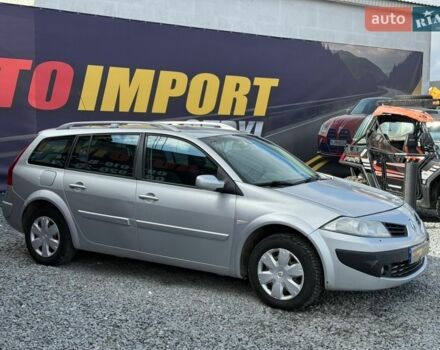 Серый Рено Меган, объемом двигателя 1.6 л и пробегом 282 тыс. км за 3900 $, фото 1 на Automoto.ua