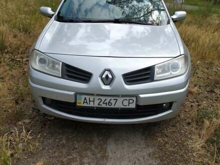 Серый Рено Меган, объемом двигателя 1.6 л и пробегом 291 тыс. км за 5400 $, фото 1 на Automoto.ua