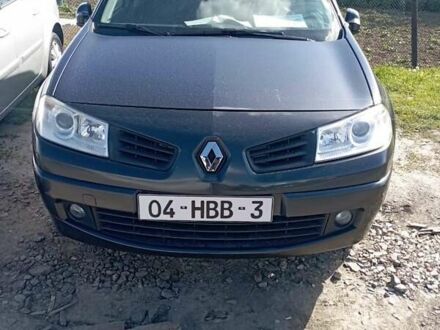 Рено Меган 2007 в Сумах на Automoto.ua Серый Рено Меган, объемом двигателя 2 л и пробегом 201 тыс. км за 6200 $, фото 1 на Automoto.ua