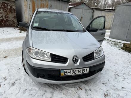 Сірий Рено Меган, об'ємом двигуна 1.4 л та пробігом 48 тис. км за 5000 $, фото 1 на Automoto.ua